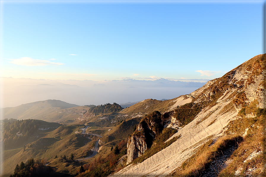 foto Cima Grappa in Autunno